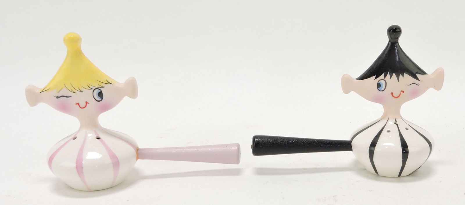 Holt Howard Pixie pair of salt and (1 of 1)