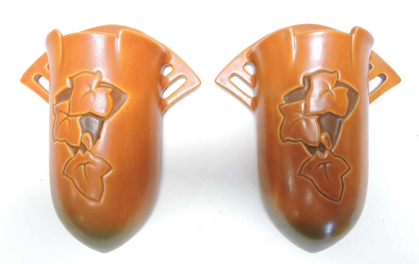 Roseville Silhouette pair of wall pockets, (1 of 1)