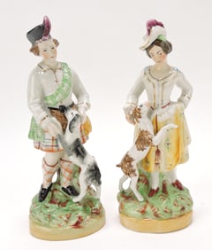 Staffordshire pair of figures - hunter with