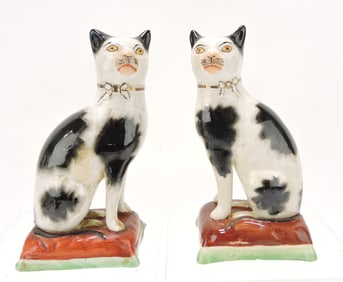 Staffordshire pair of cats, 7"