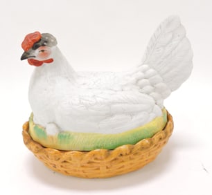 Staffordshire hen on nest with insert and