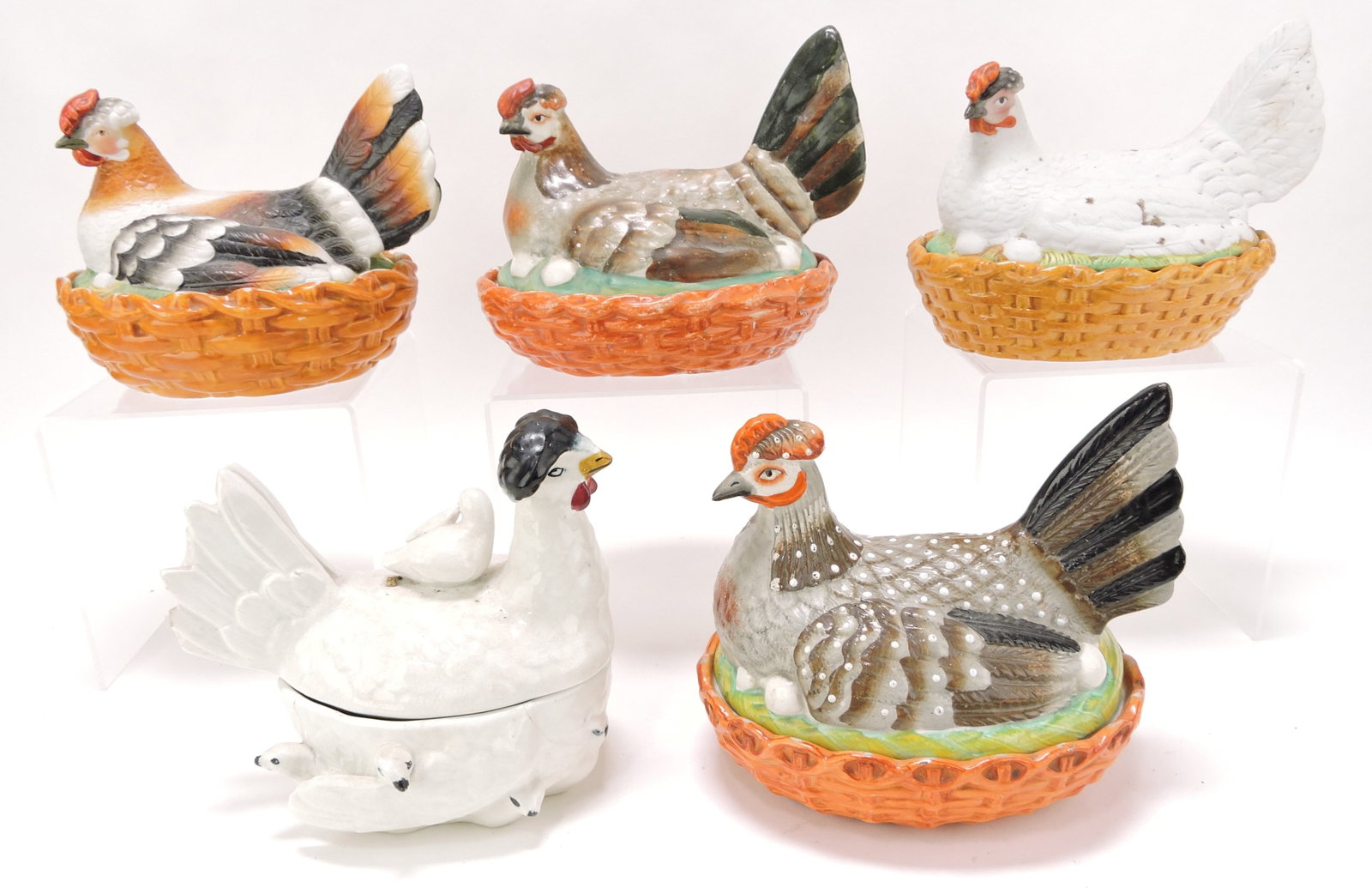 Staffordshire lot of 5 hens on nests,: 7"h, various condition