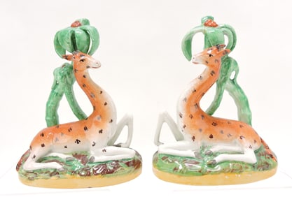 Staffordshire pair of giraffe figures, 8",