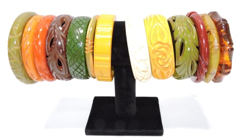 Bakelite style lot of 13 carved/shaped