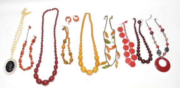 Bakelite style lot of 9 necklaces and
