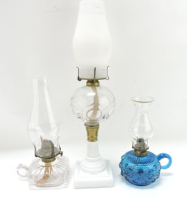 Lot of 3 oil lamps