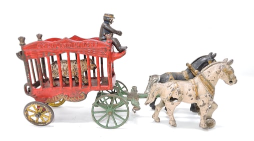 Cast iron 'Overland Circus' horse drawn