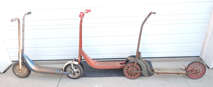 Lot of 3 scooters