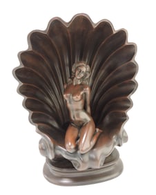 Nude lady in shell light, 15 1/2"