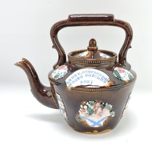 Bargeware tea kettle with trivet,