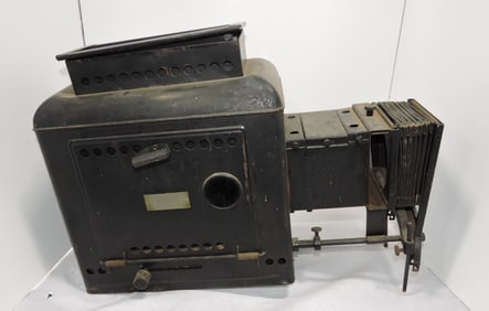 Bausch & Lome projector, 22"l