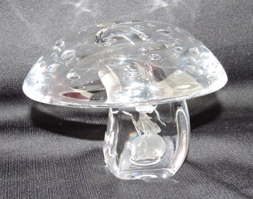 Steuben crystal sculpture of mushroom