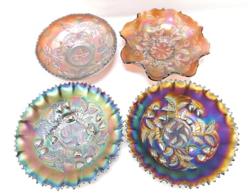 Amethyst carnival glass lot of 4 bowls,
