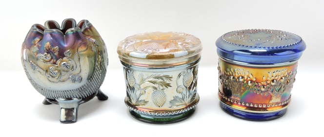 Carnival glass lot of 3 pieces: