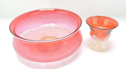 Durand cranberry pulled feather bowl