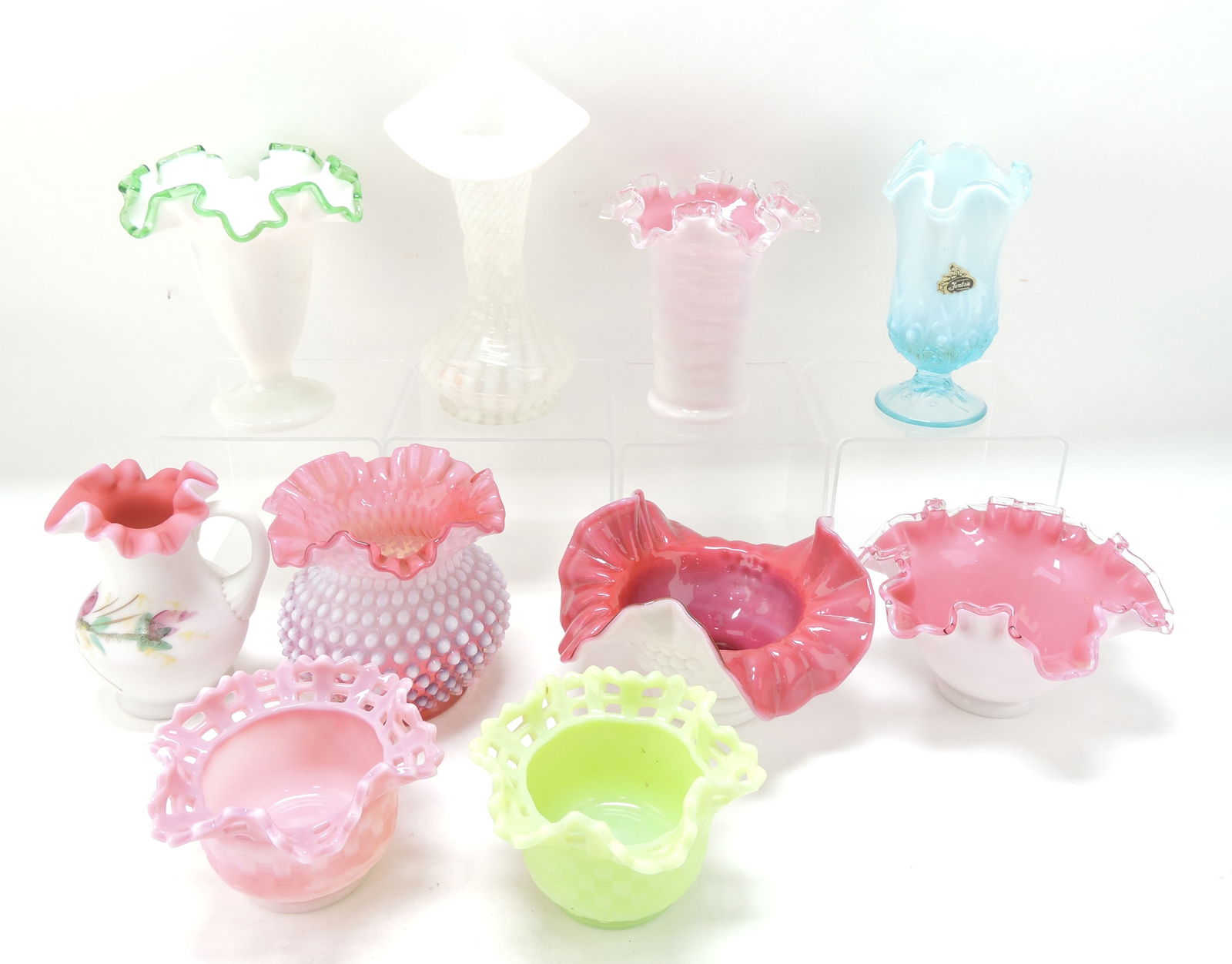 Fenton lot of 10 pieces, (1 of 1)