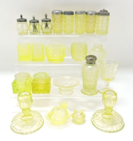 Vaseline uranium glass lot of 22 pcs,