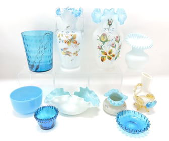 Lot of 10 assorted glass vases, bowls,