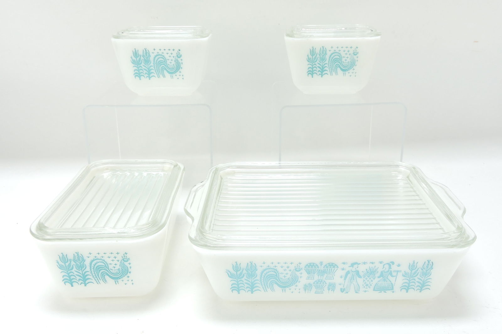 Pyrex 4 pc refrigerator set: .