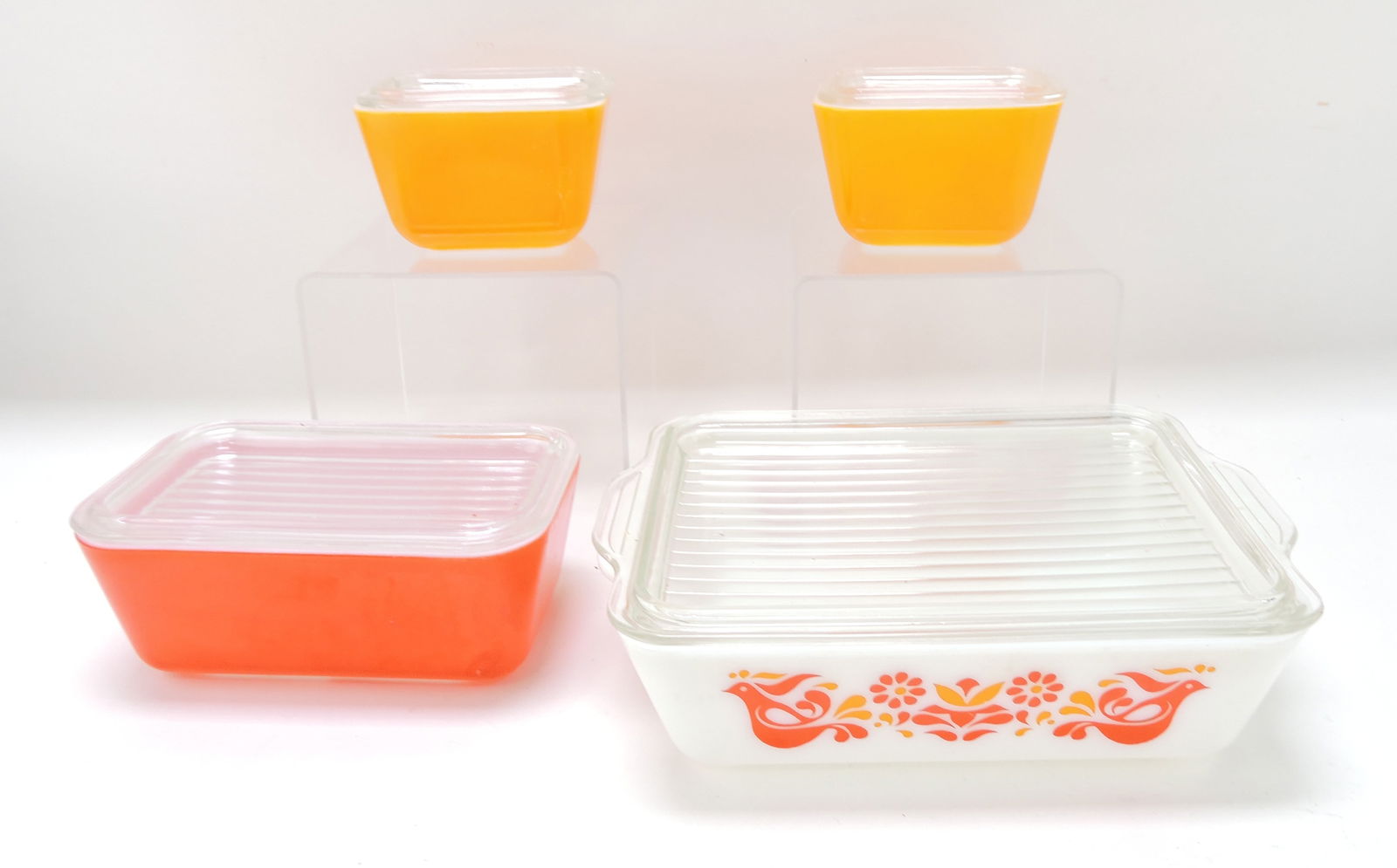 Pyrex 4 pc refrigerator set (1 of 1)