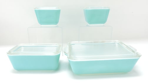 Pyrex 4 pc refrigerator set