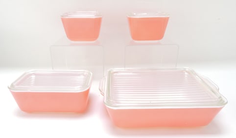 Pyrex 4 pc refrigerator set