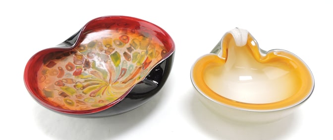 Murano lot of 2 art glass bowls,