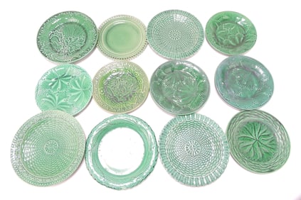 Majolica dark green lot of 12 plates,