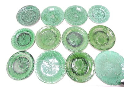 Majolica dark green lot of 12 plates,