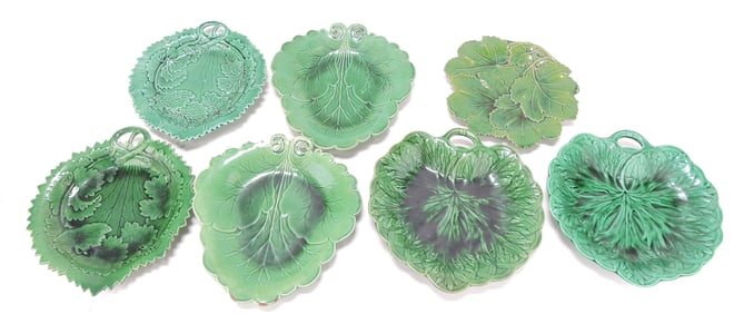 Majolica dark green lot of 7 leaf trays,