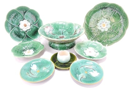 Majolica lot of 8 pond lily items,