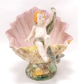 Italian majolica large shell and winged