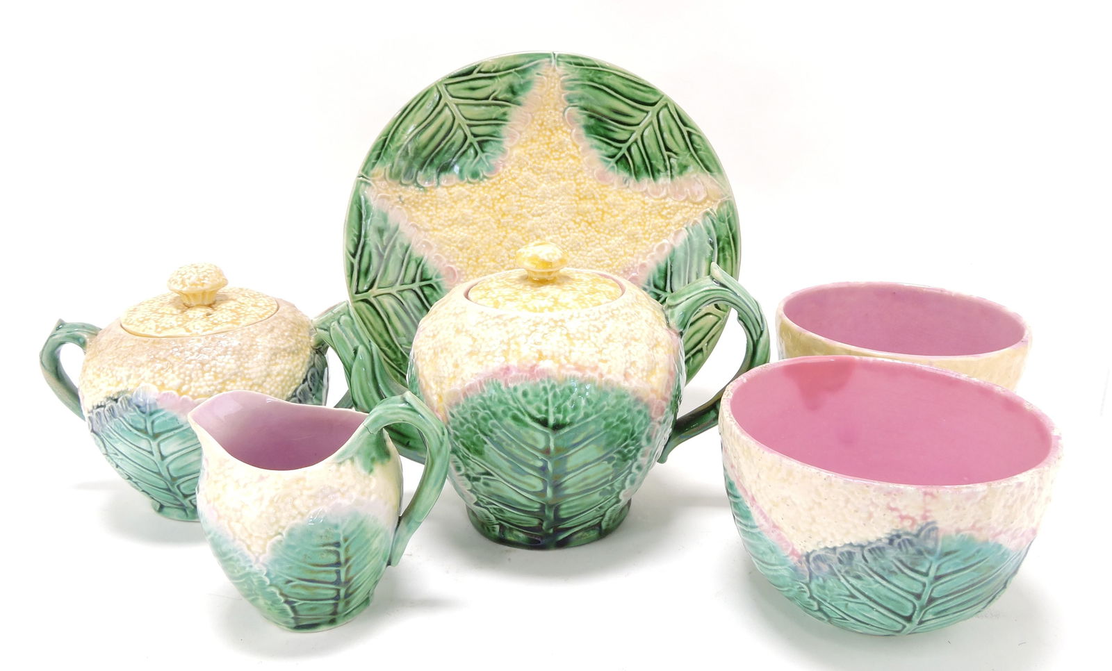 Etruscan majolica cauliflower lot of: 6 pieces, various condition, 3 1/2" to 9"