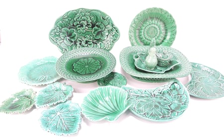 Majolica dark green lot of 13 pieces,