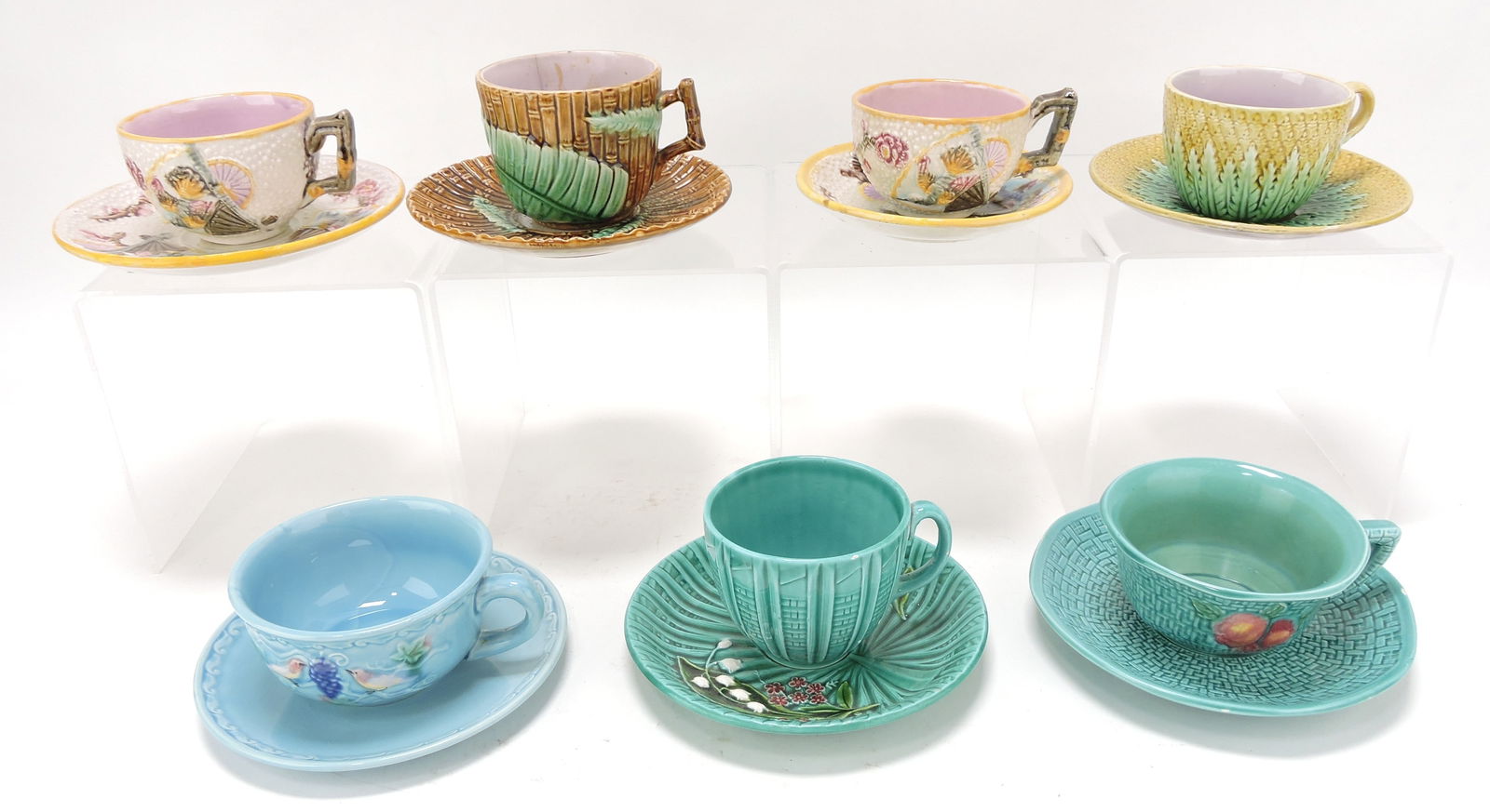 Majolica lot of cups and saucers,: various condition