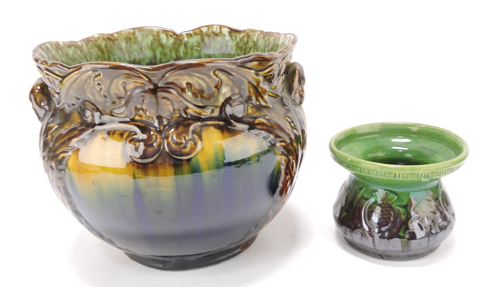 Majolica jardiniere and spittoon,: 5" to 9", various condition