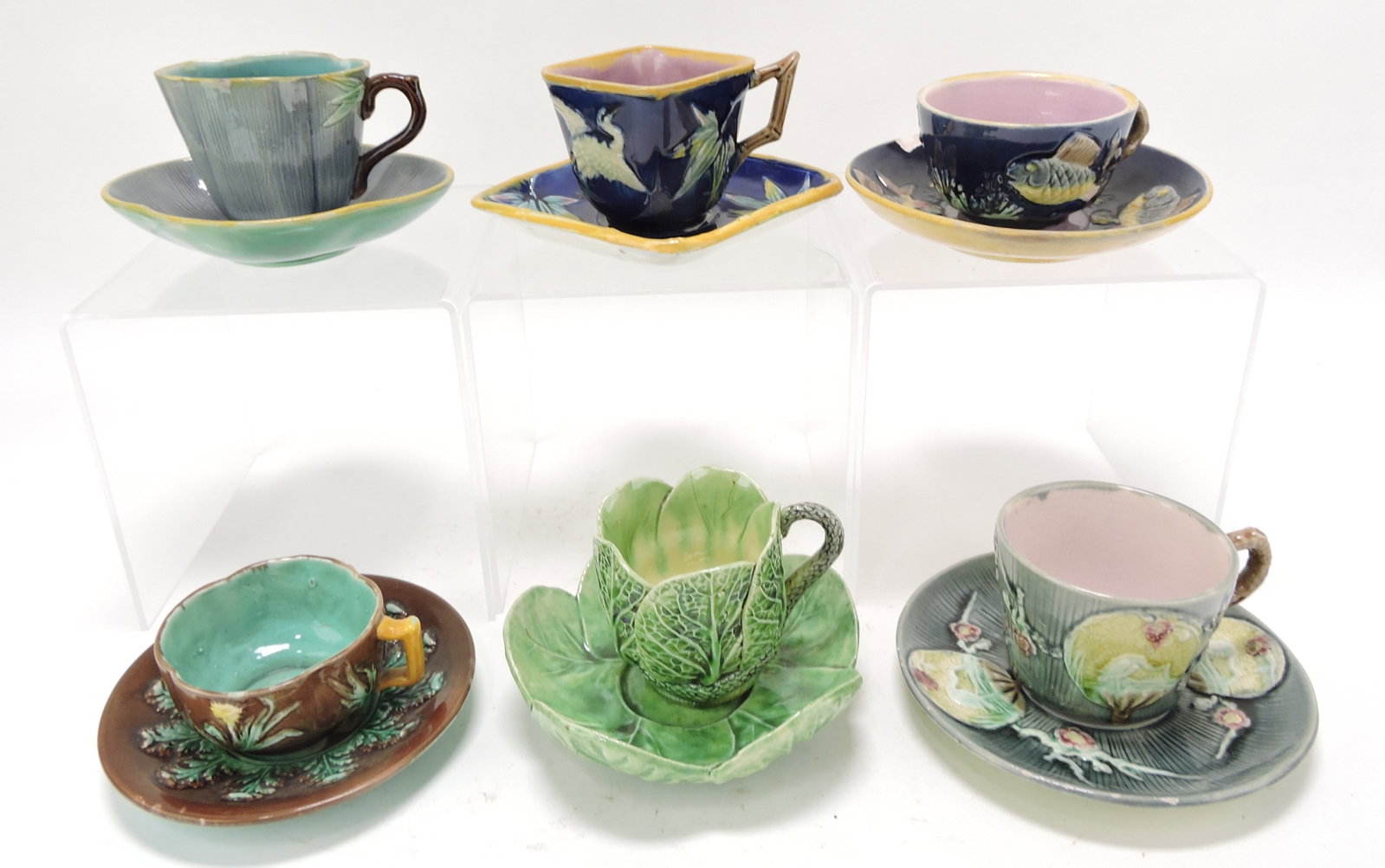 Majolica lot of 6 cups & saucers,: various condition