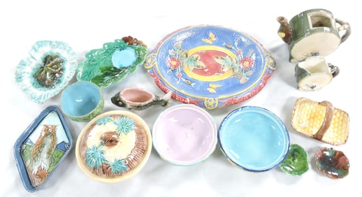 Majolica lot of 14 pieces, various