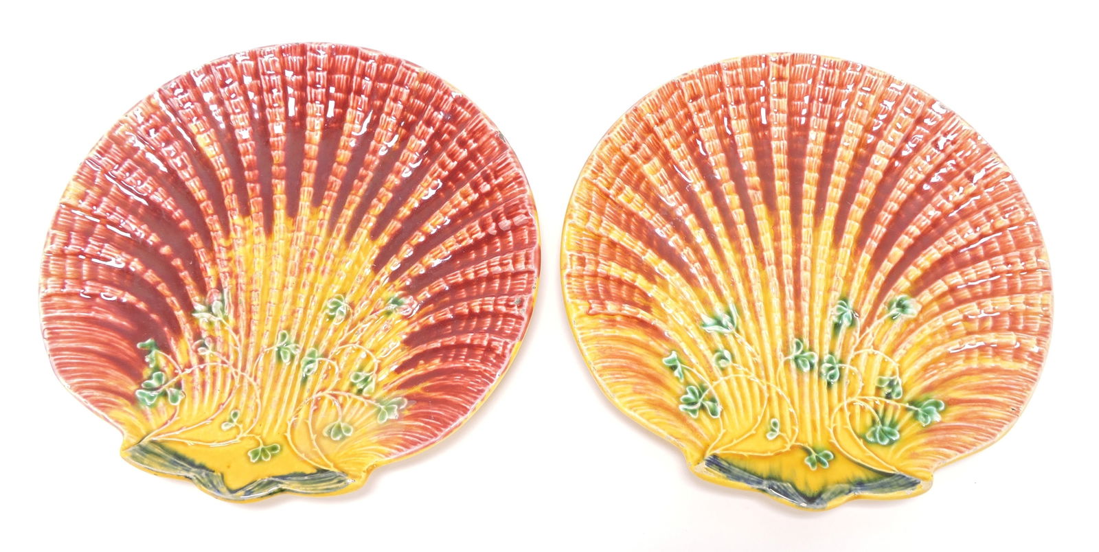 Majolica pair of shell plates, 7 1/2" (1 of 1)