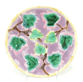 Etruscan majolica 9" maple leaf