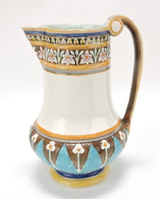 Wedgwood majolica pitcher, 7",
