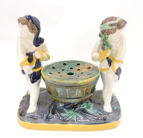 Holdcroft majolica posey holder with