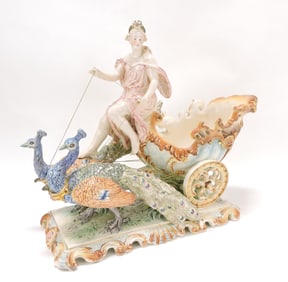 Hugo Lonitz majolica table center