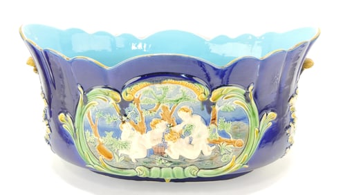 Rare monumental Minton large oval