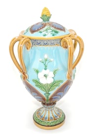 Minton majolica 'Shrewsberry' vase