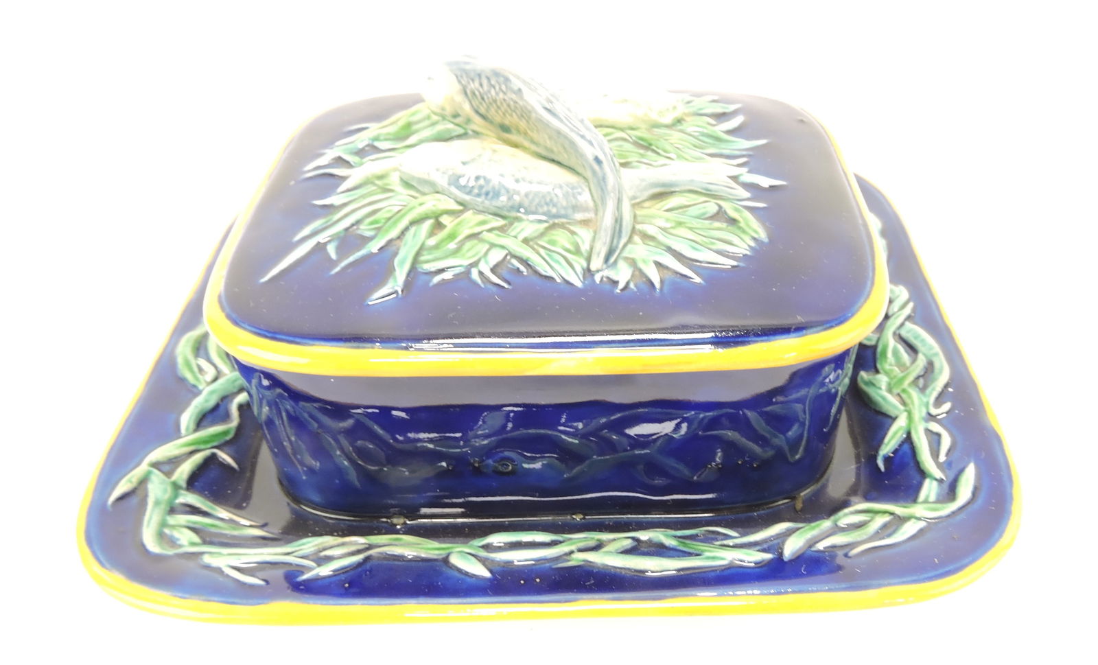 Minton majolica cobalt sardine box,: 4"h, 8 1/2"w