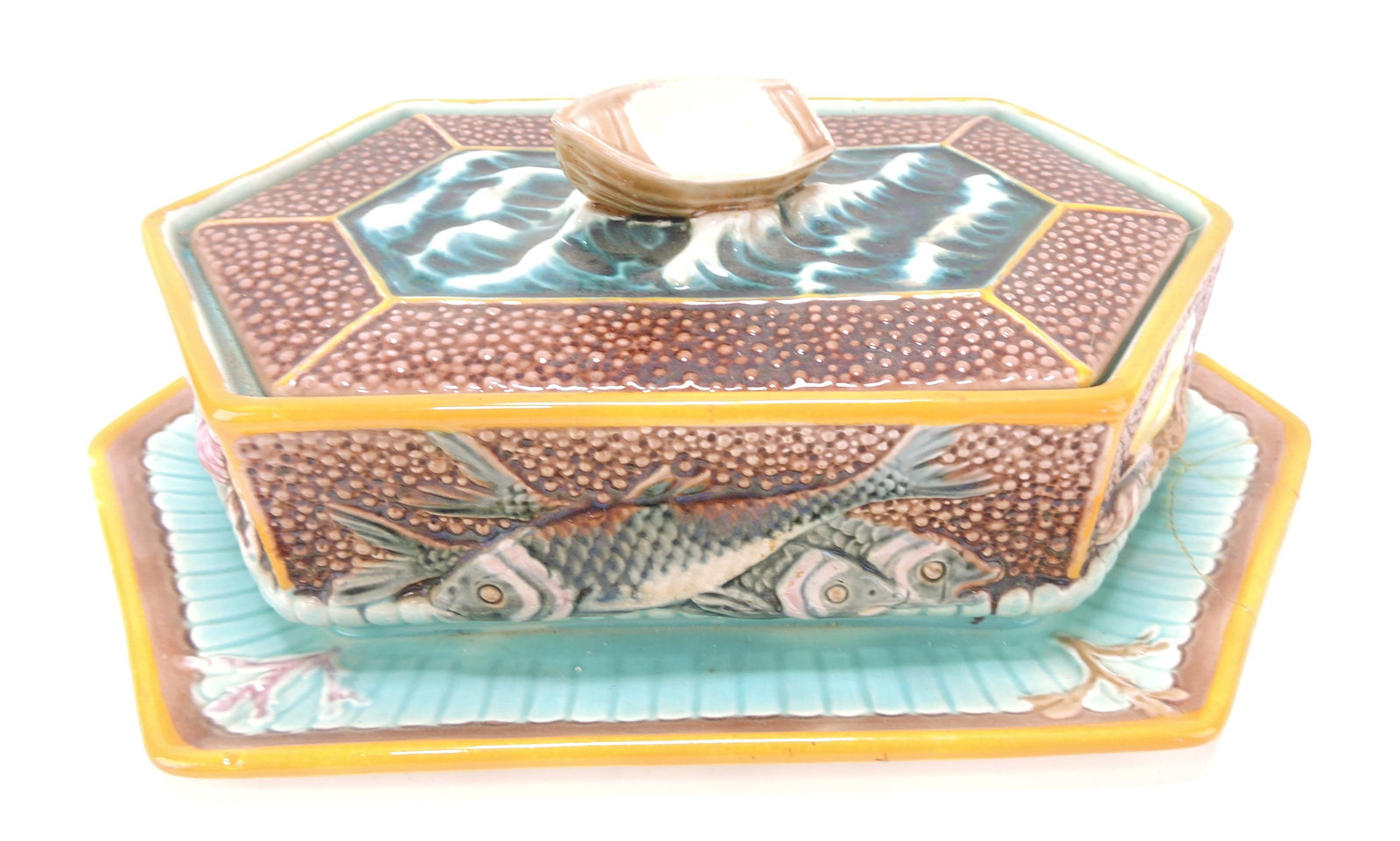 Wedgwood majolica sardine box, (1 of 3)