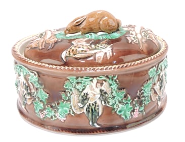 Wedgwood majolica game dish with
