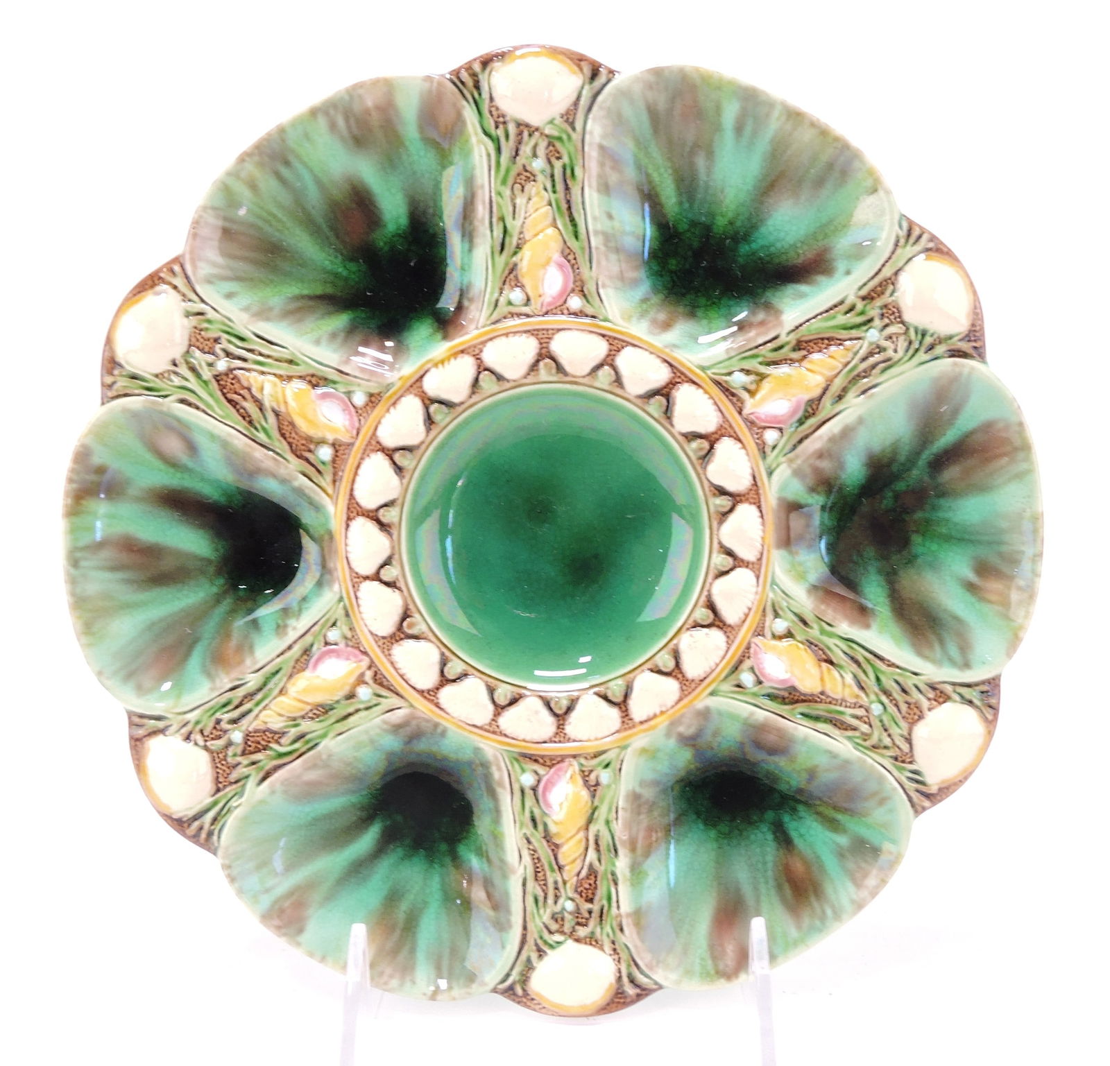 Minton majolica mottled six well oyster: plate, shape no 1323, 9"