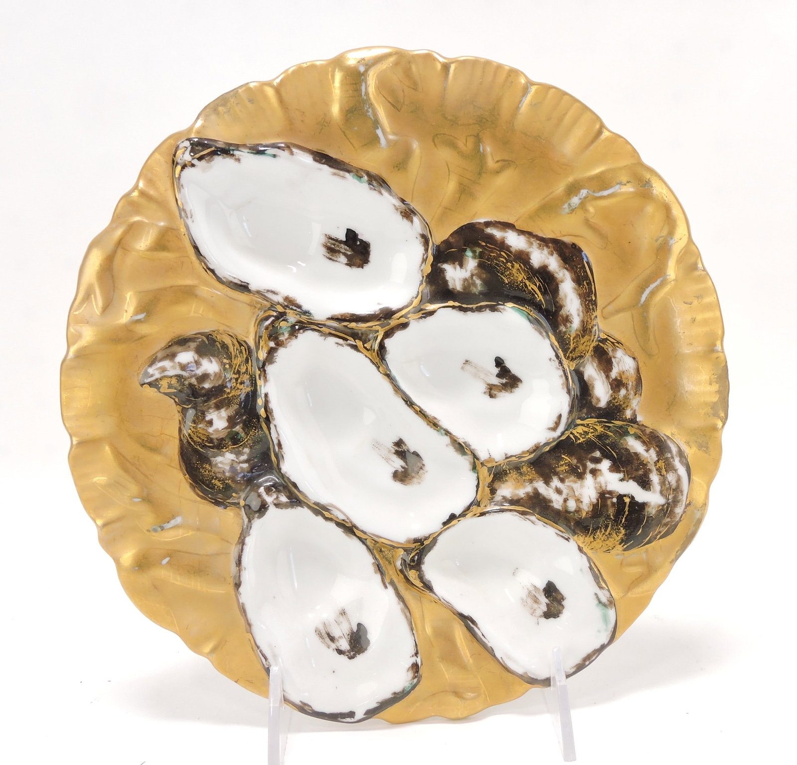 Porcelain turkey style oyster plate,: 8 3/4"